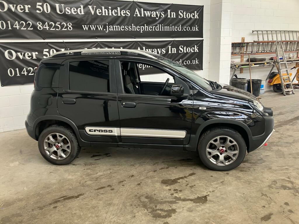 Fiat Panda 0.9 Twinair Cross Euro 6 Ss Black #2