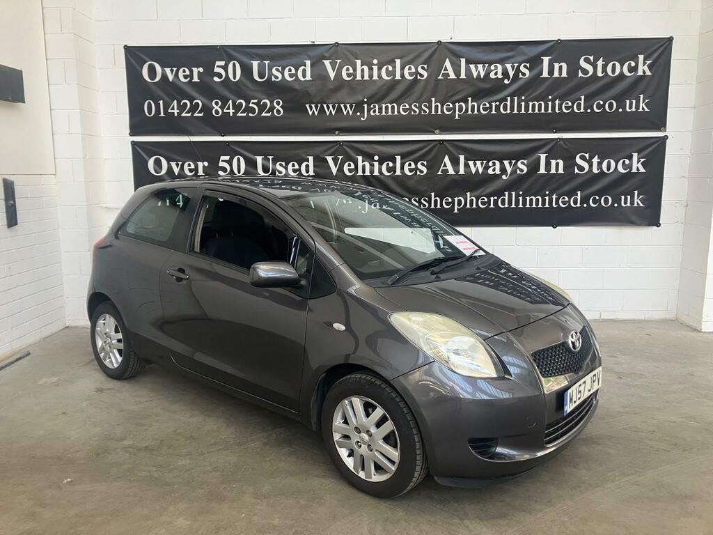 Toyota Yaris 1.3 Vvt-i Tr Grey
