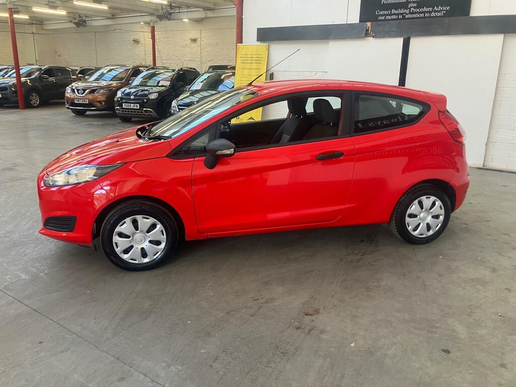 Ford Fiesta 1.25 Studio Euro 5 Red #5