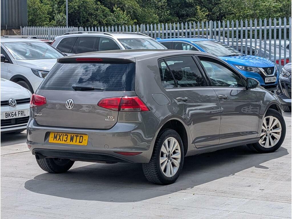 Volkswagen Golf Gti Performance Red #8
