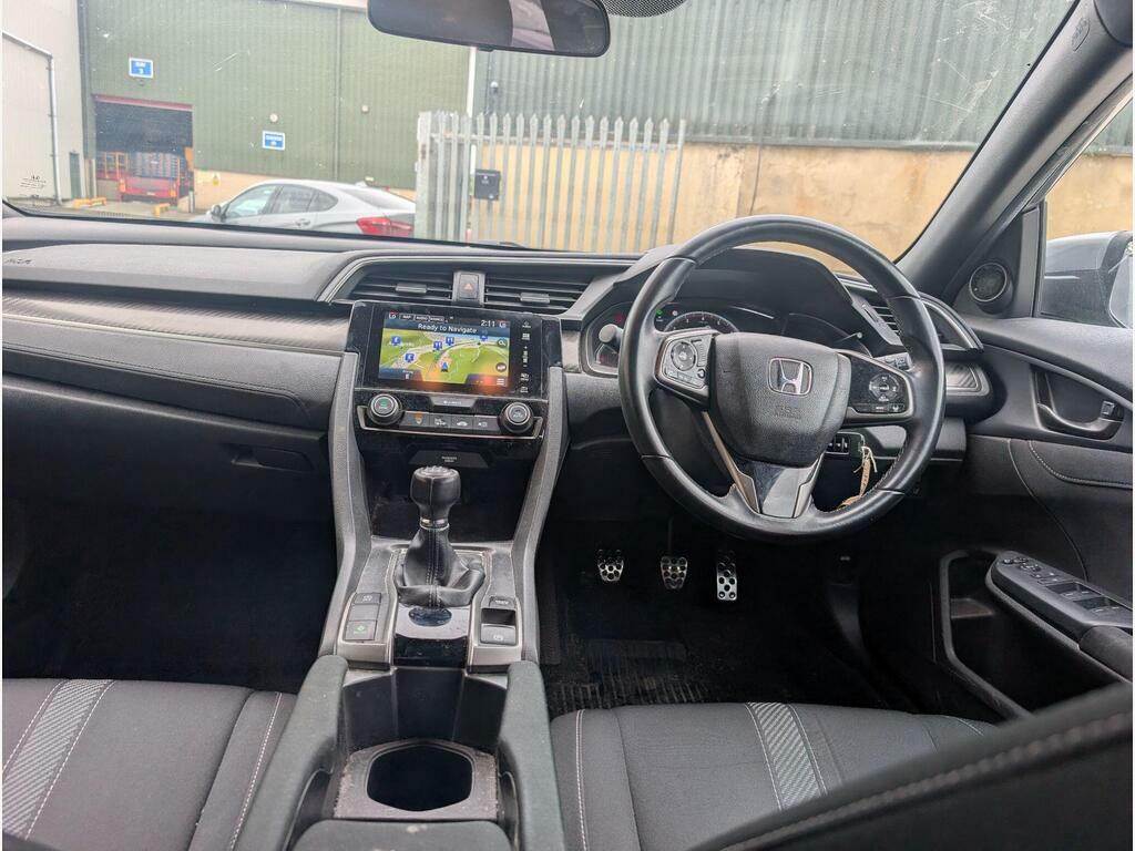 Honda Civic 1.0 Vtec Turbo Se White #5