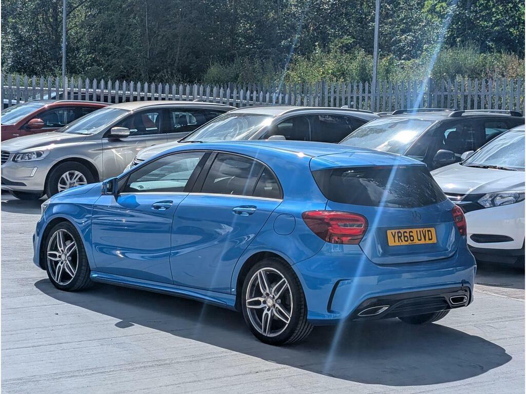 Mercedes-Benz A Class A180 Amg Line Premium Plus Red #4