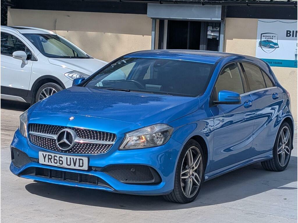 Mercedes-Benz A Class A180 Amg Line Premium Plus Red #1