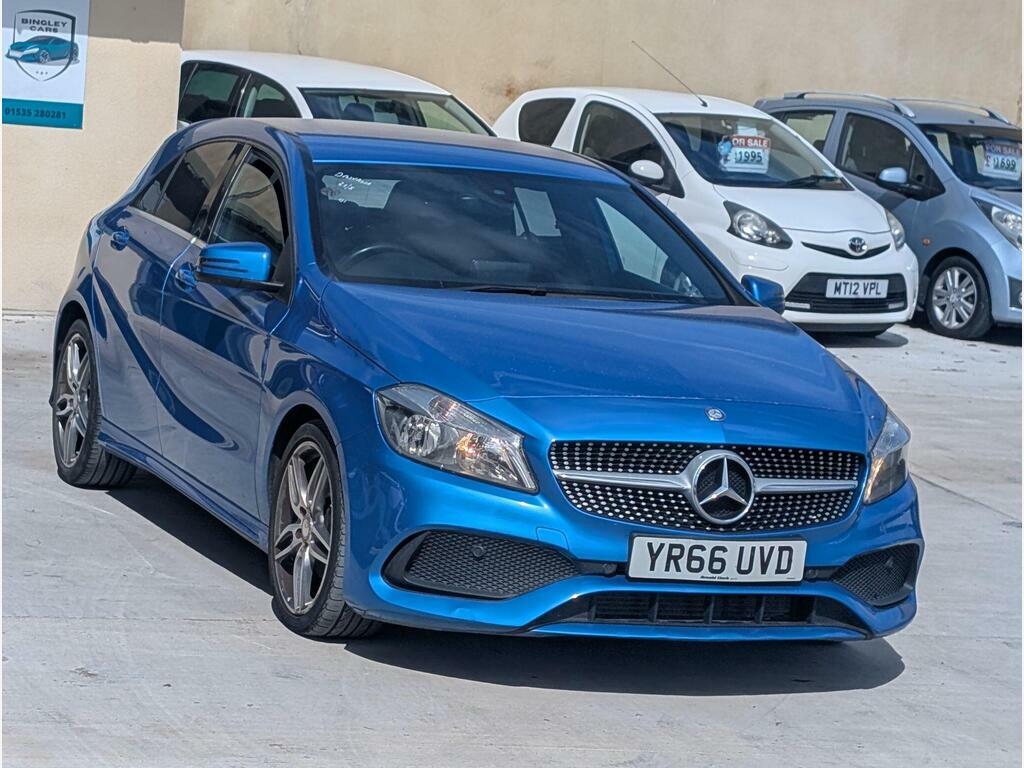 Mercedes-Benz A Class A180 Amg Line Premium Plus Red #2