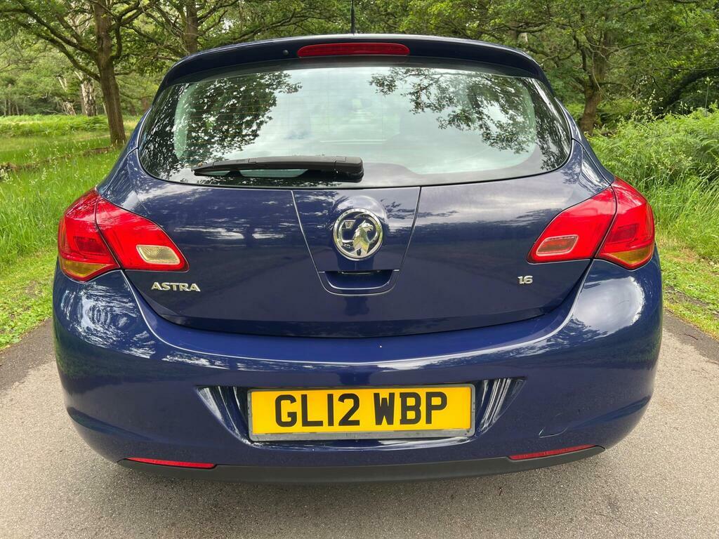 Vauxhall Astra 1.6 16V Exclusiv Euro 5 Blue #5