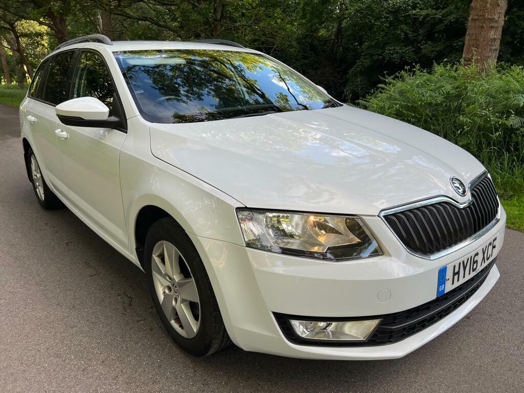 Skoda Octavia 1.4 Tsi Se Euro 6 S S White