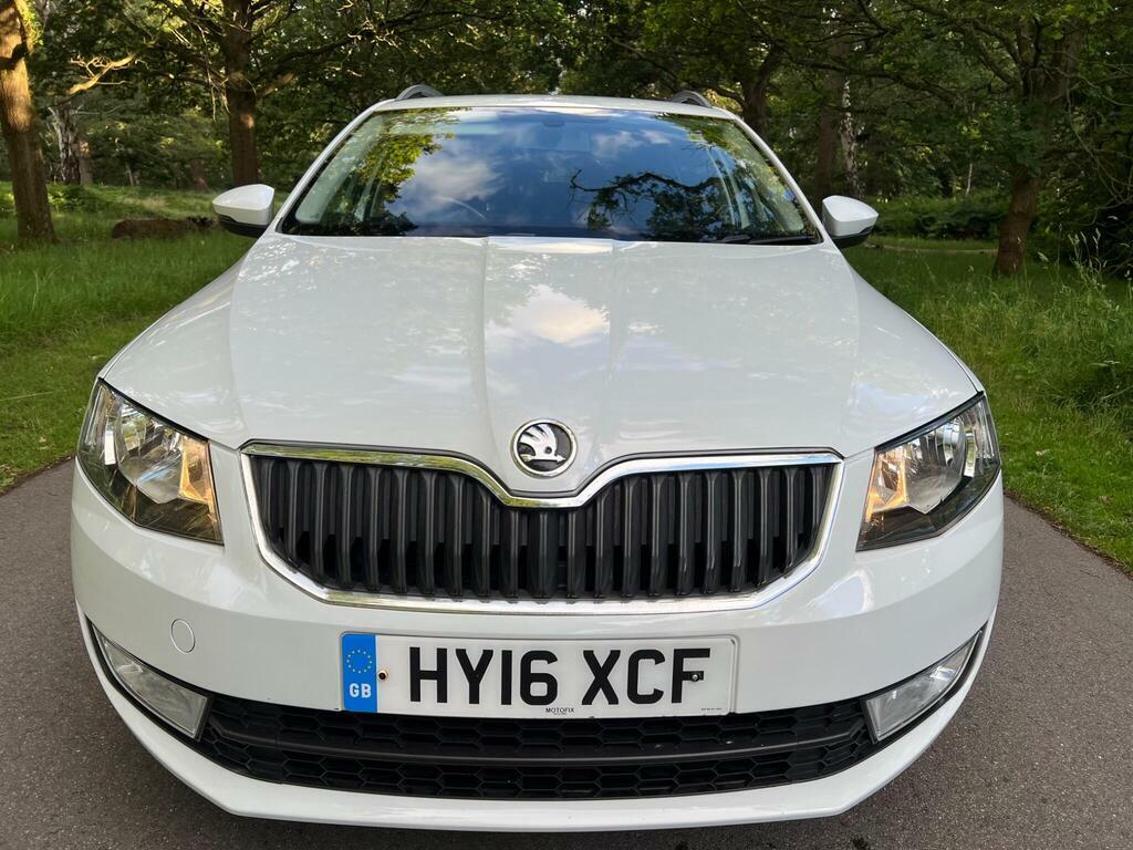 Skoda Octavia 1.4 Tsi Se Euro 6 S S White #2