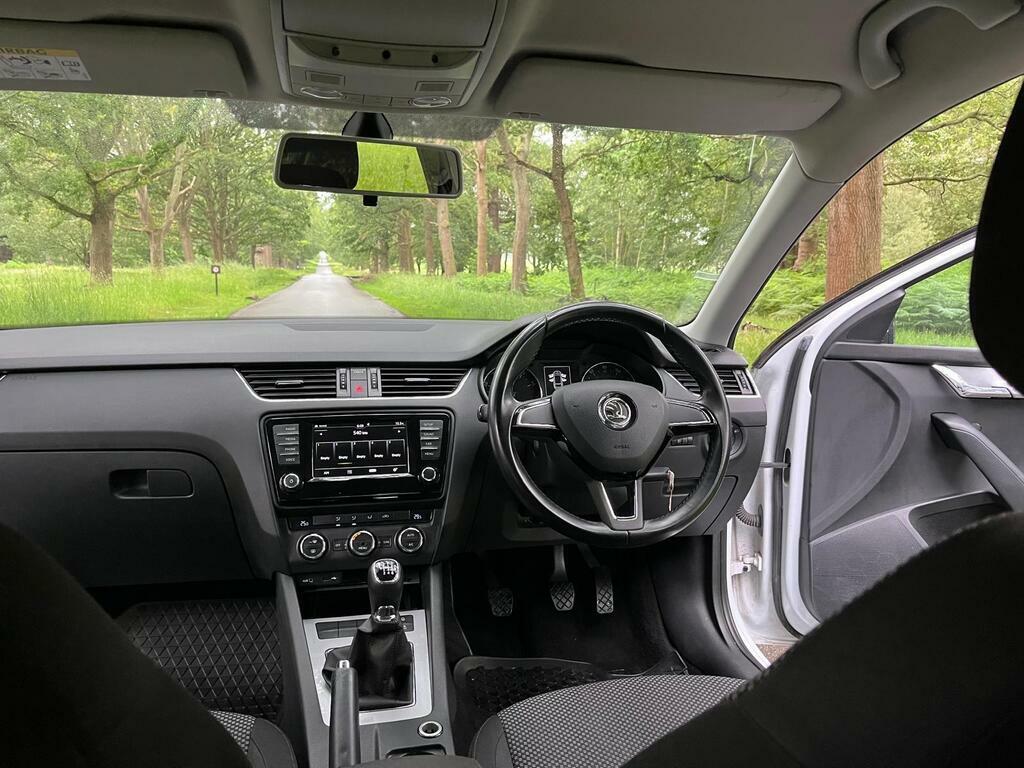 Skoda Octavia Hatchback Grey #21