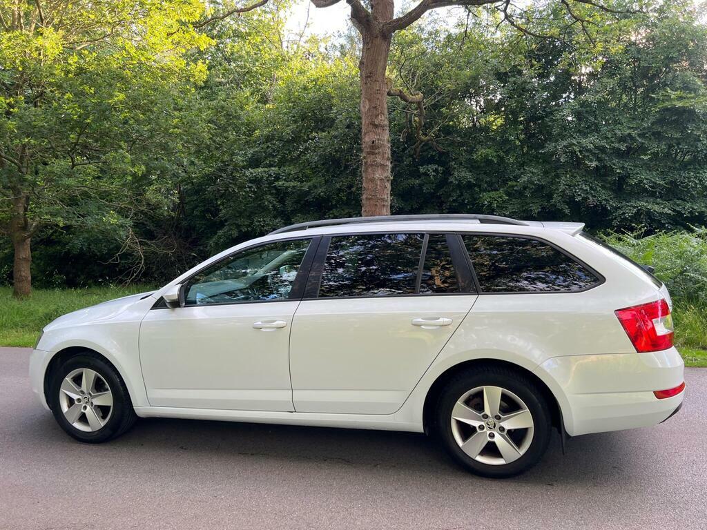 Skoda Octavia Hatchback Grey #10