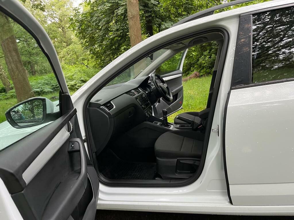 Skoda Octavia Hatchback Grey #18