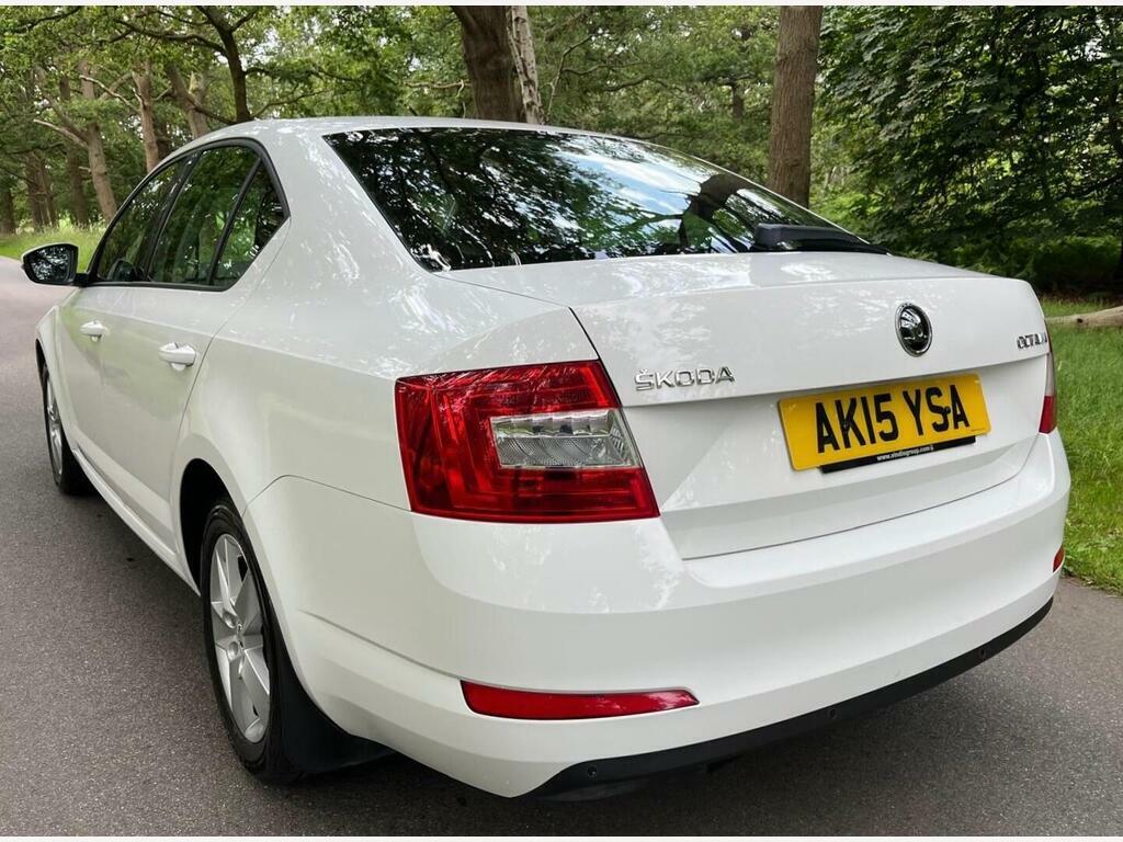 Skoda Octavia 1.4 Tsi Se Dsg Euro 5 S S White #4