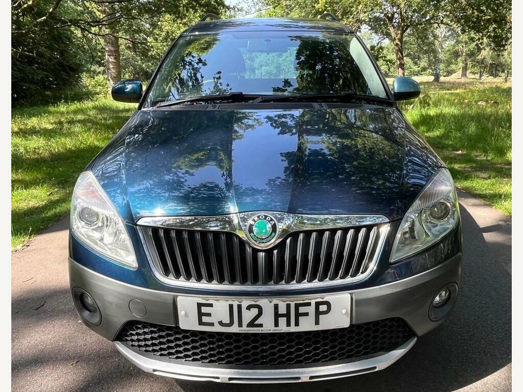 Skoda Roomster 1.6 Tdi Scout Euro 5 Blue #2