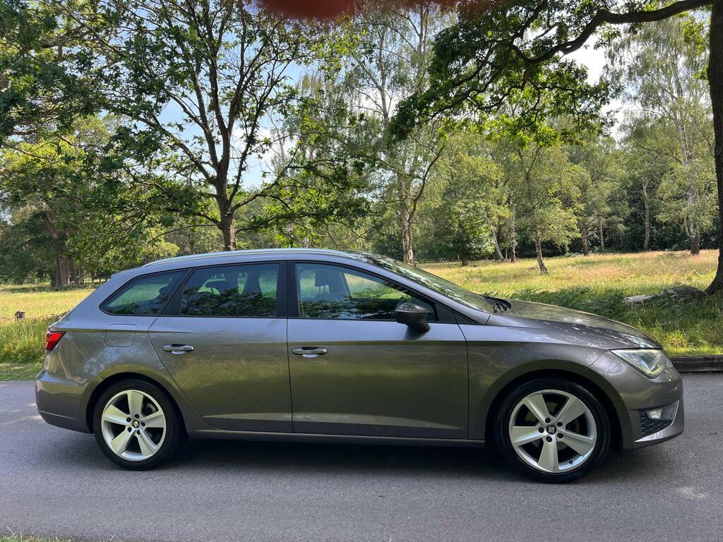 Seat Leon 2.0 Tdi Se Ss Estate 5-Door Silver #8