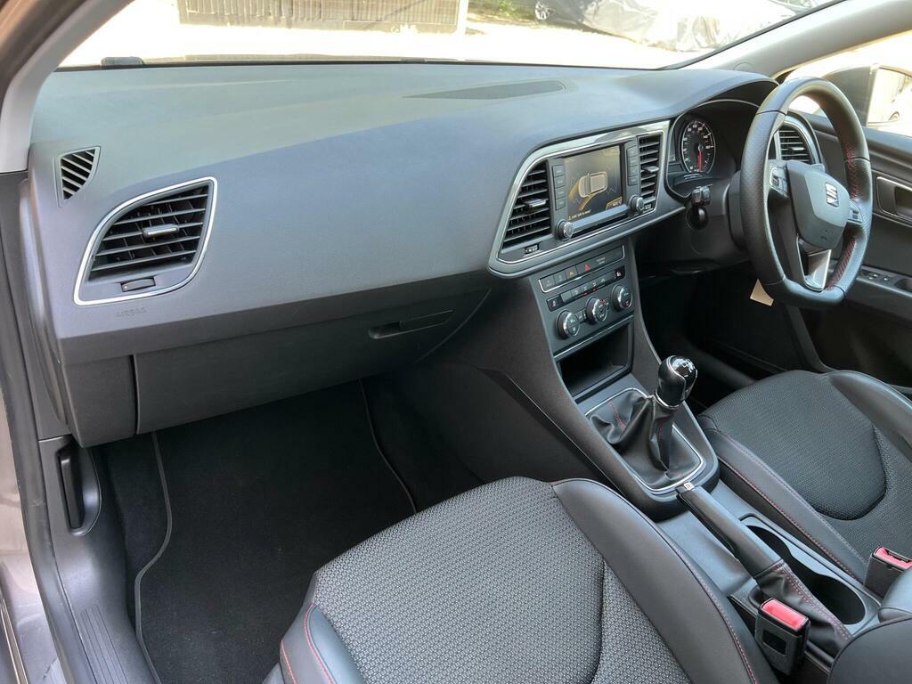 Seat Leon 2.0 Tdi Se Ss Estate 5-Door Silver #23