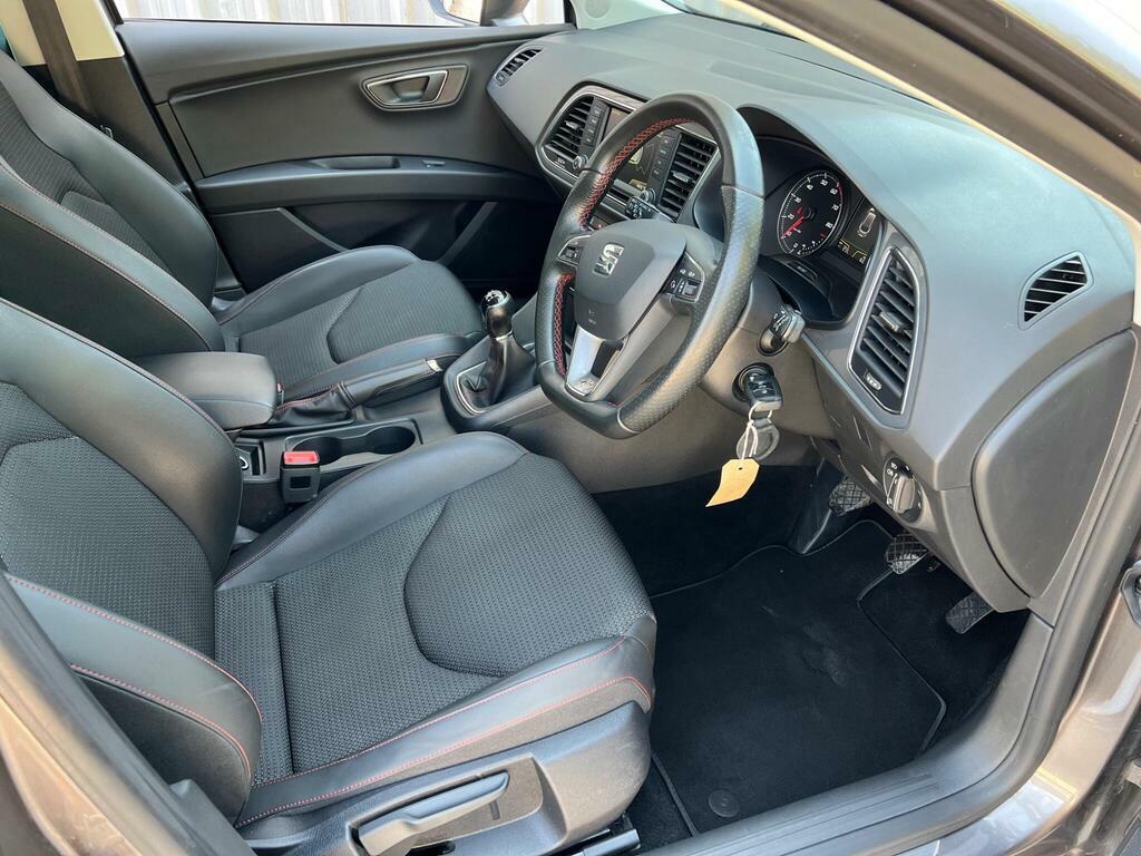Seat Leon 2.0 Tdi Se Ss Estate 5-Door Silver #15