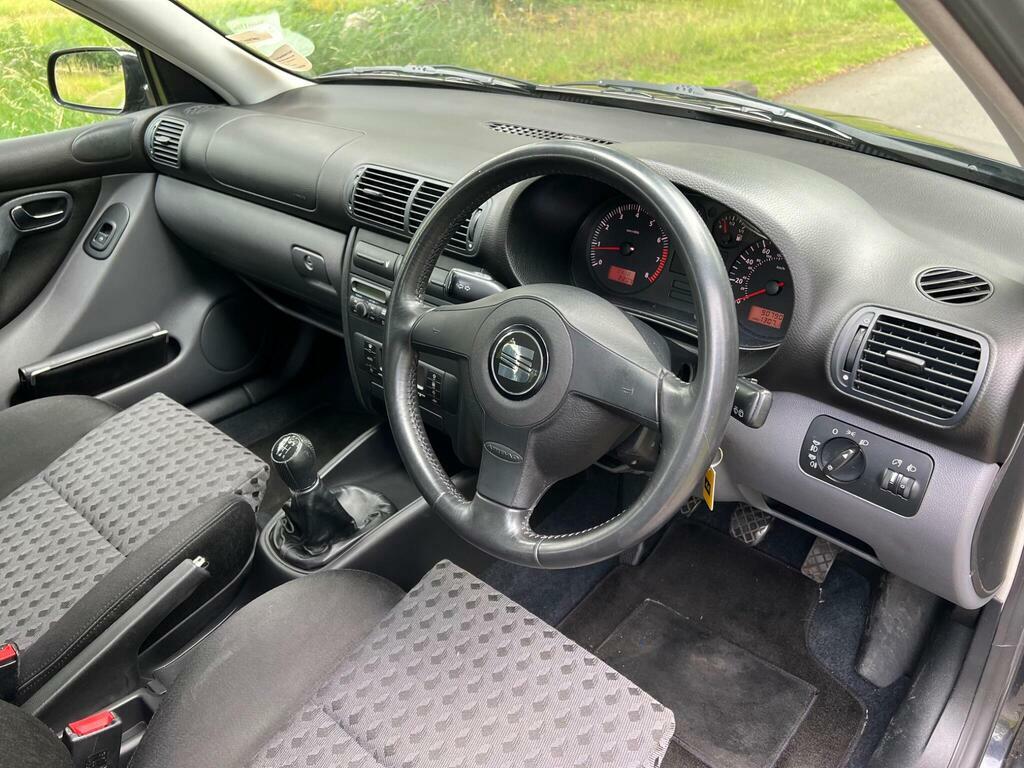 Seat Leon  Grey #15