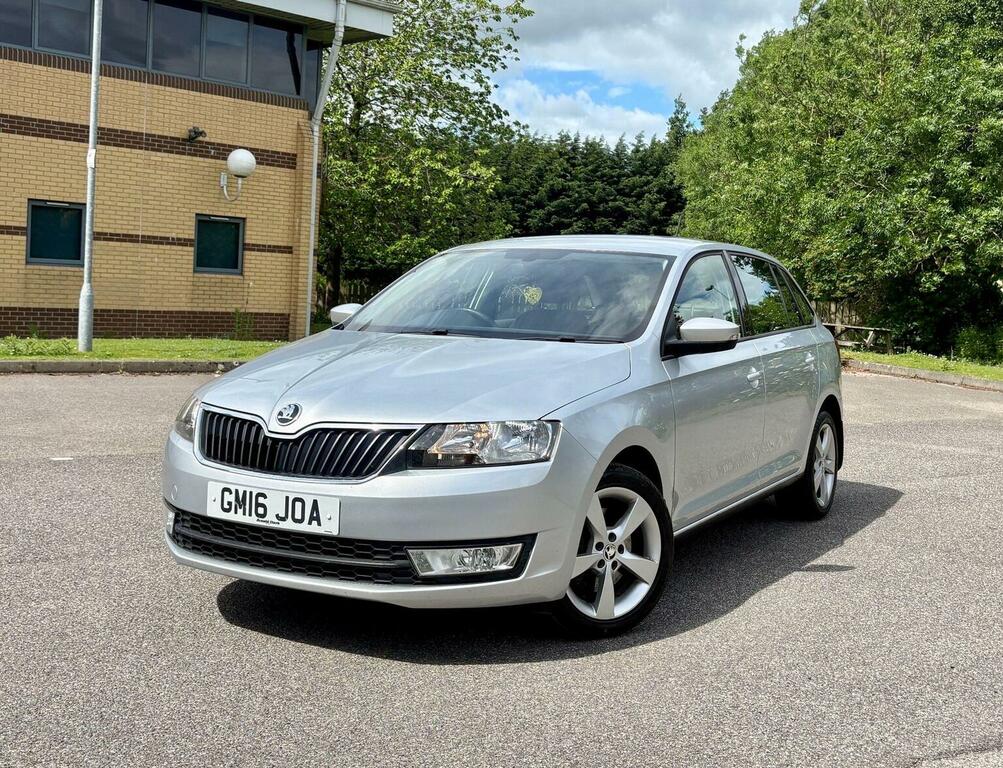 Skoda Rapid Spaceback 1.6 Tdi Se Tech Euro 6 Ss Silver