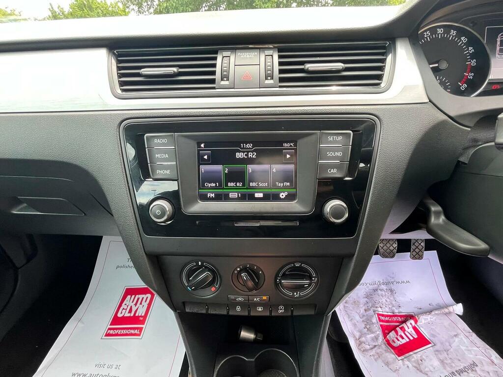 Skoda Rapid Rapid Spaceback Se Tech Tsi Black #60