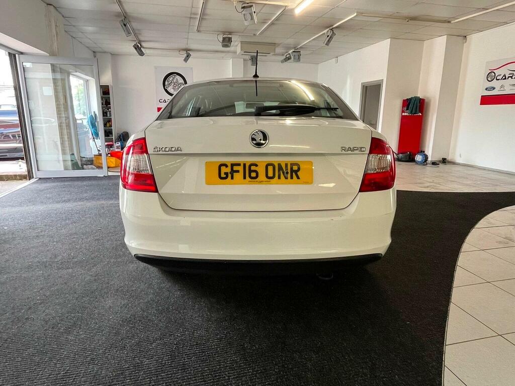 Skoda Rapid Rapid Spaceback Se Tech Tsi Black #17