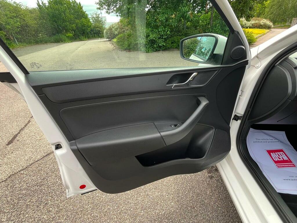 Skoda Rapid Rapid Spaceback Se Tech Tsi Black #63