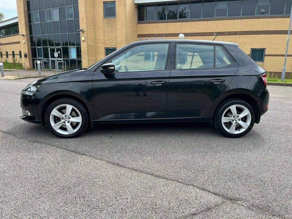 Skoda Fabia 1.0 Tsi Colour Edition White #7