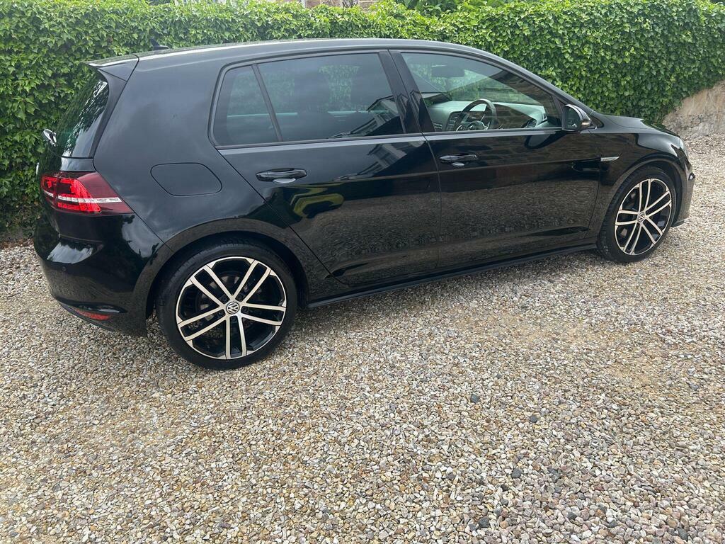 Volkswagen Golf Blue #4