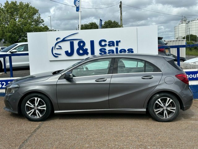 Mercedes-Benz A Class 1.5 A180d Se Hatchback Euro 6 S RX16FTJ Grey #3