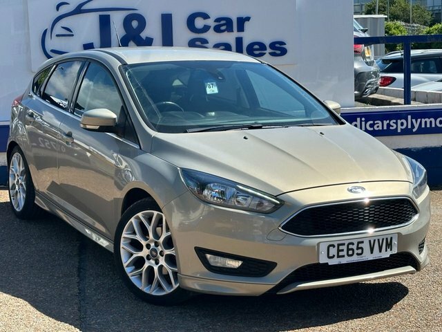 Ford Focus 1.5 Tdci Zetec S Hatchback Euro Gold