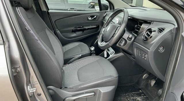 Renault Captur 1.5 Dci Dynamique Nav Suv Euro 6 Grey #2