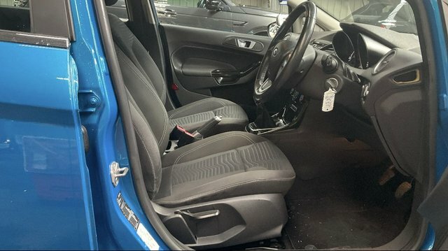 Ford Fiesta 1.0 Titanium 124 Bhp Silver #4
