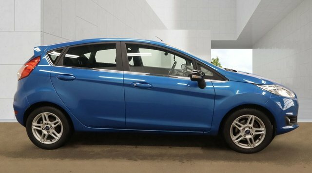 Ford Fiesta 1.0 Titanium 124 Bhp Silver #2