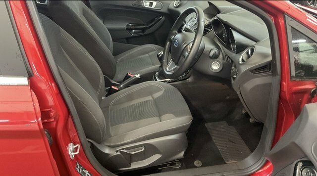 Ford Fiesta 1.0T Ecoboost Zetec Hatchback Eu Red #4