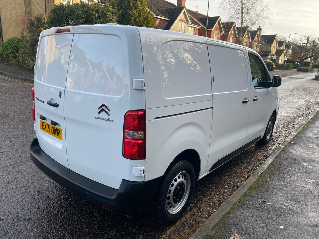 Citroen Dispatch 1400 2.0 Bluehdi 120 Van Enterprise White #4