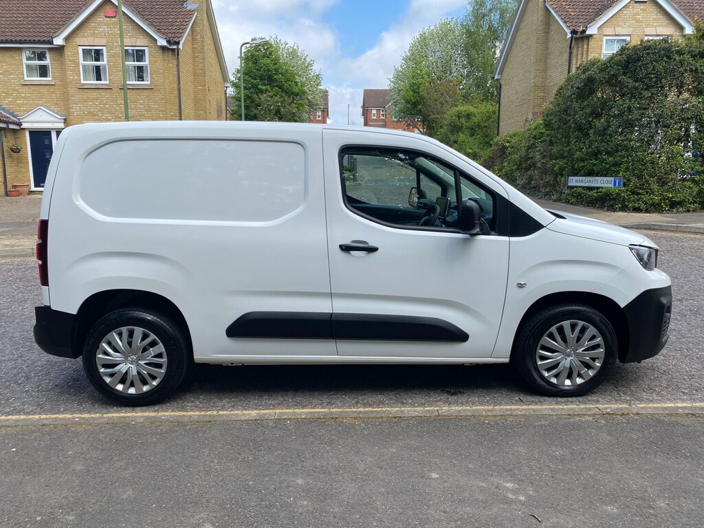 Peugeot Partner 1000 1.5 Bluehdi 100 Professional Van NU70UKR White #6