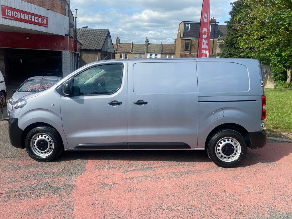 Vauxhall Vivaro 2900 1.5D 100Ps Prime H1 Van DL72ZPM Grey #6