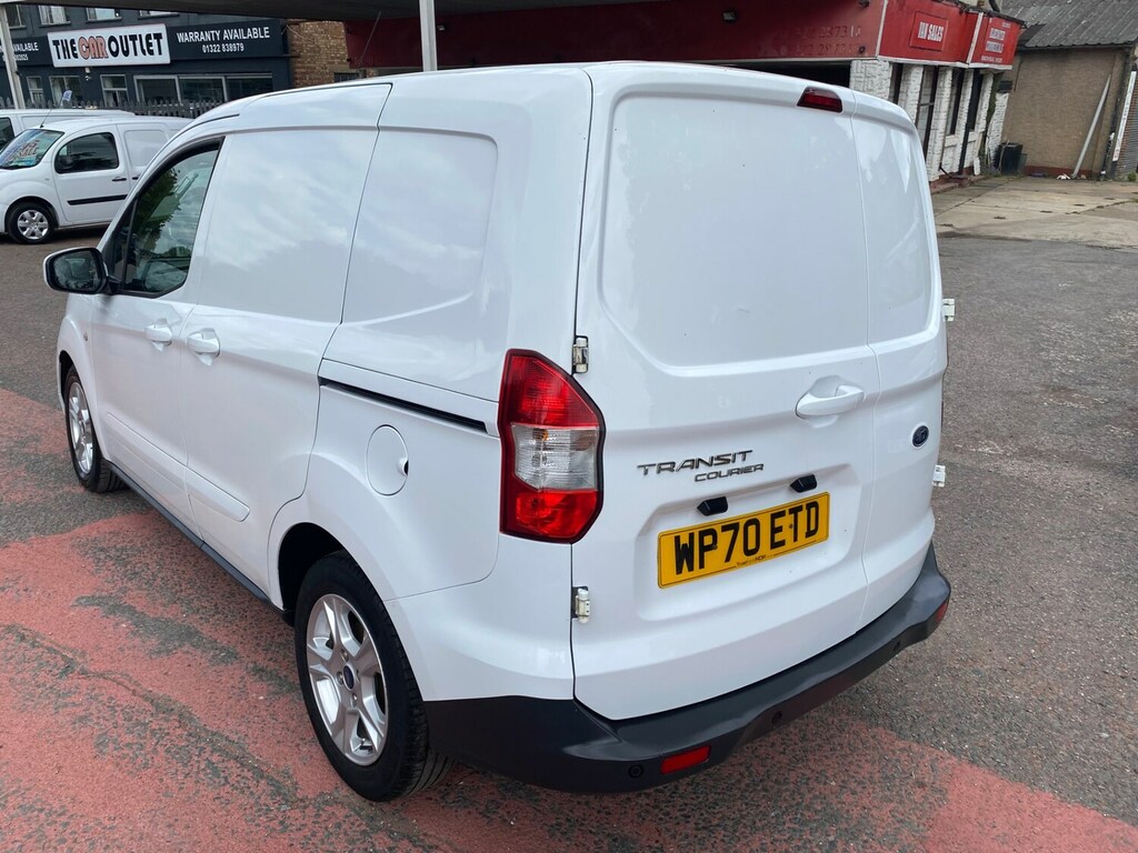 Ford Transit Courier 1.0 Ecoboost Limited Van 6 Speed WP70ETD White #4