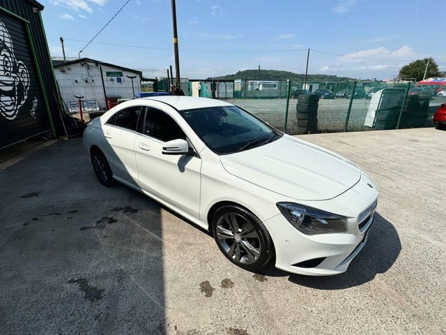Mercedes-Benz CLA Class Cla180 Sport Coupe White #5
