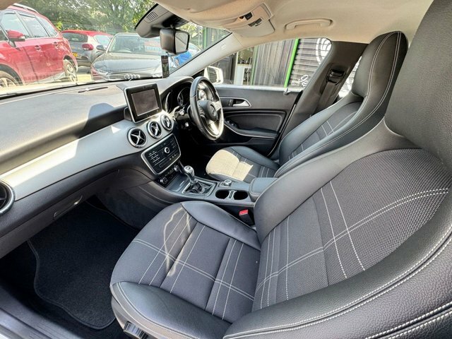 Mercedes-Benz CLA Class Cla220 Sport Cdi Grey #10