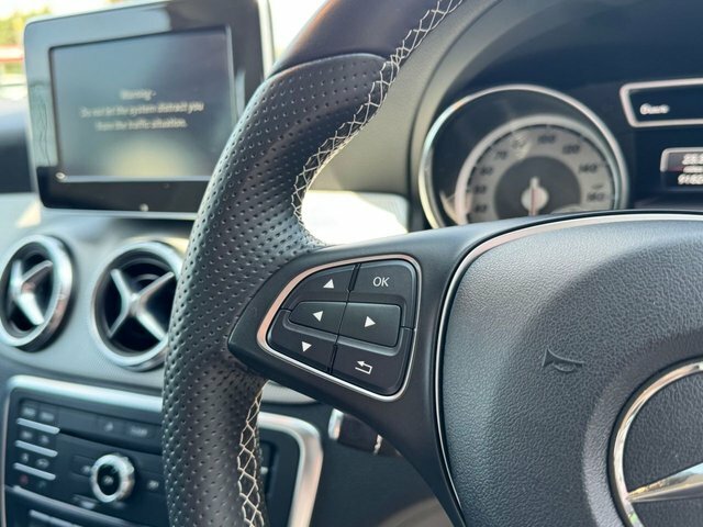 Mercedes-Benz CLA Class Cla220 Sport Cdi Grey #17
