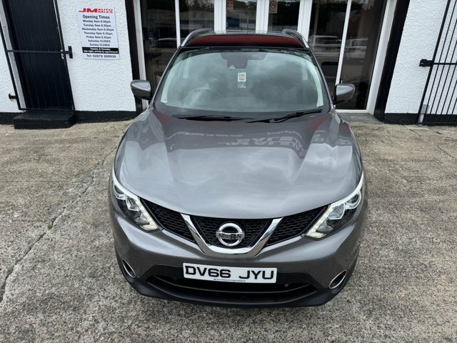 Nissan Qashqai 1.5 Dci N-connecta Suv 2Wd Euro DV66JYU Grey #3