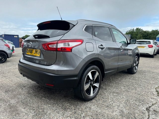 Nissan Qashqai 1.5 Dci N-connecta Suv 2Wd Euro DV66JYU Grey #6