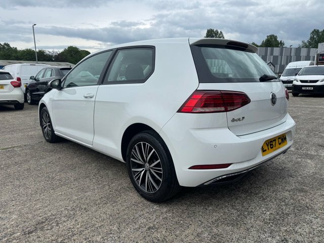 Volkswagen Golf 1.6 Tdi Bluemotion Tech Se Hatchback Ma LY67CWM Blue #3
