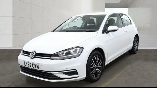Volkswagen Golf 1.6 Tdi Bluemotion Tech Se Hatchback Ma LY67CWM White #2