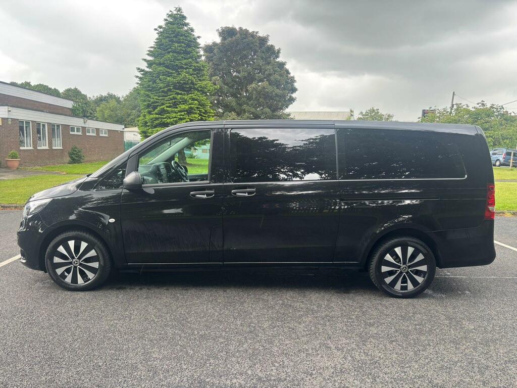 Mercedes-Benz Vito 2.0 116 Cdi Select Tourer G-tronic Rwd L3 Euro 6 Black #4