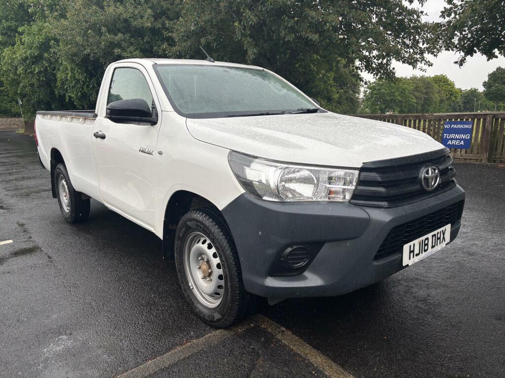 Toyota HILUX 2.4 D-4d Active 4Wd Euro 6 3.5T White
