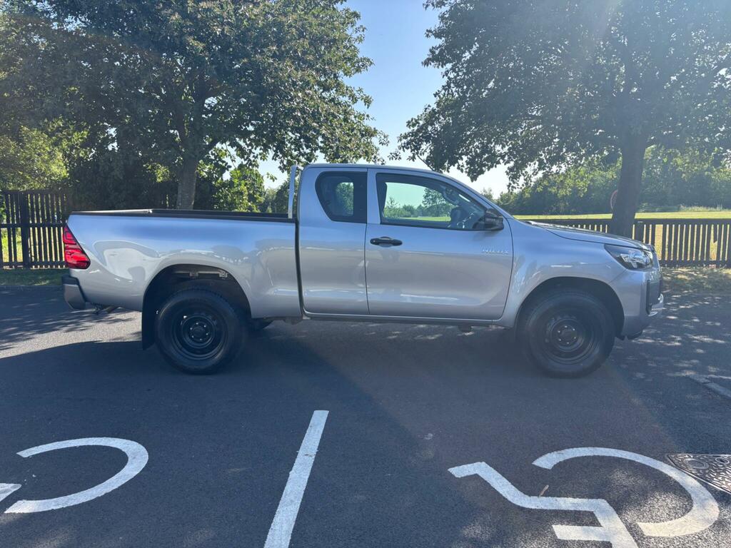 Toyota HILUX D-4d Active Grey #8