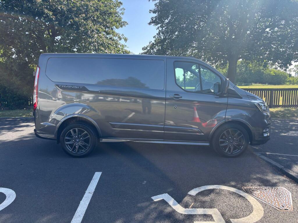 Ford Transit Custom 320 L1 Fwd 2.0 Ecoblue 185Ps Low Roof Dcab Sport  #8