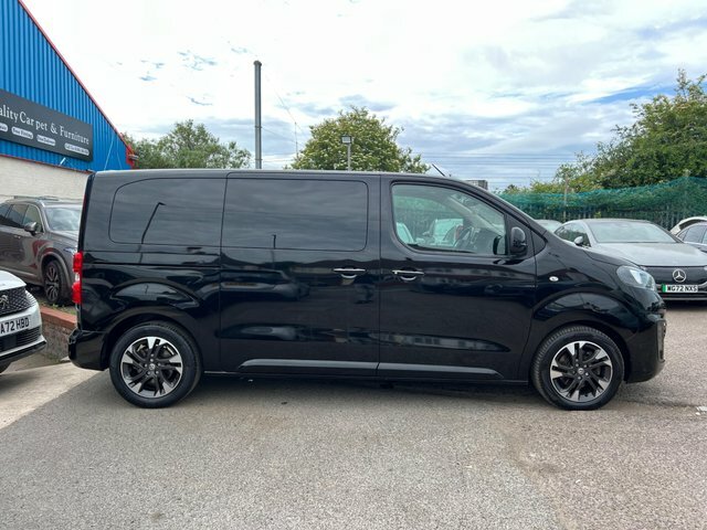 Vauxhall Vivaro Vivaro Life Elite Td Ss Red #11