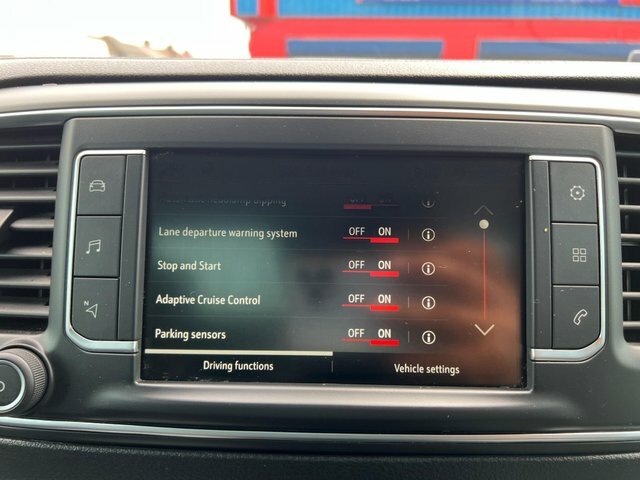 Vauxhall Vivaro Vivaro Life Elite Td Ss Red #8