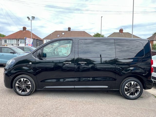 Vauxhall Vivaro Vivaro Life Elite Td Ss Red #12